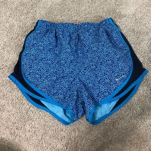NAVY & BLUE NIKE RUNNING SHORTS
